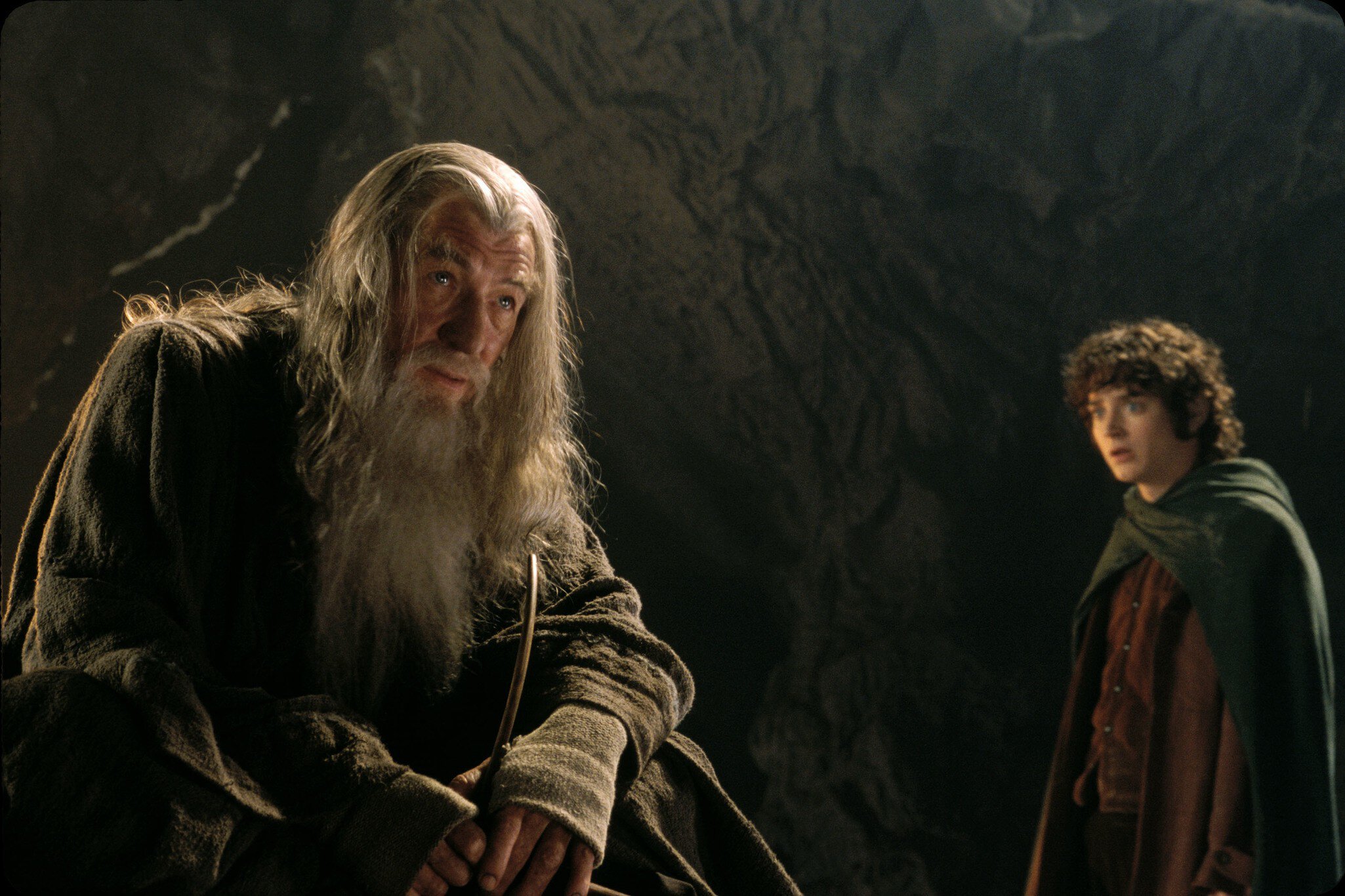 Ian McKellen e Elijah Wood come Gandalf e Frodo a Moria