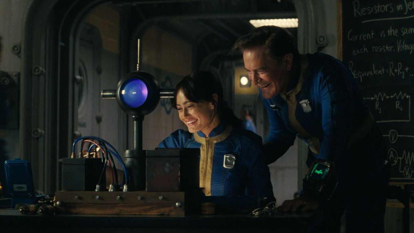 Kyle MacLachlan nei panni di Hank MacLean, con Ella Purnell nel Vault