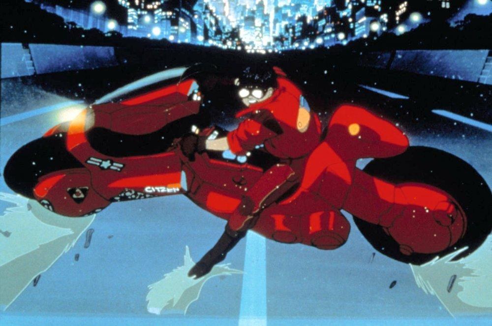 Kaneda e la moto rossa: un gesto diventato grammatica visiva.