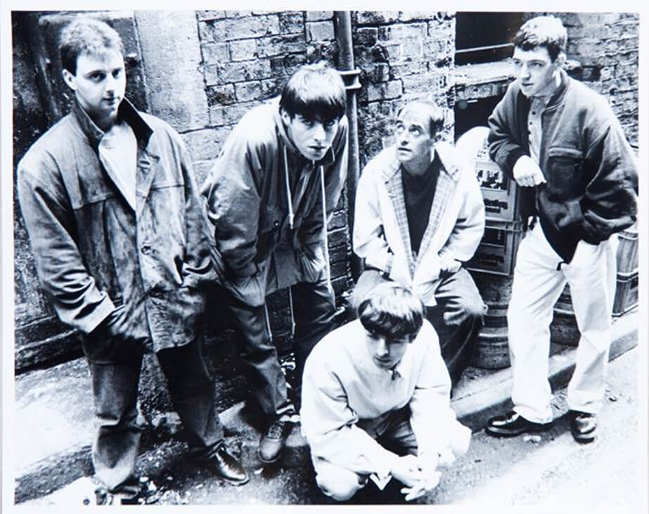 Oasis agli inizi, 22 ottobre 1991. Fotografia conservata nell’archivio ufficiale della band.